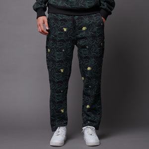 AoT Pattern Chino Sweatpants Black