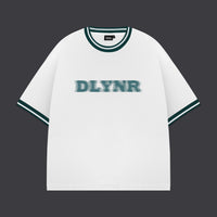 Cracked DLYNR Over Tee White