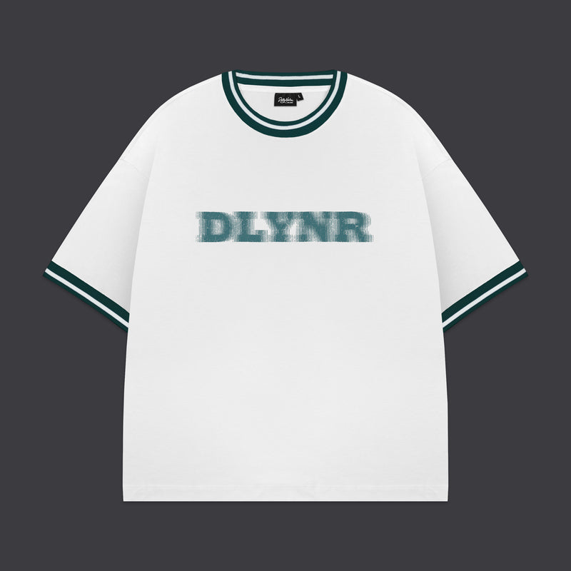 Cracked DLYNR Over Tee White