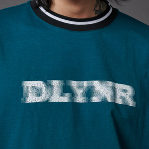 Cracked DLYNR Over Tee Teal