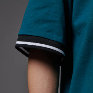 Cracked DLYNR Over Tee Teal